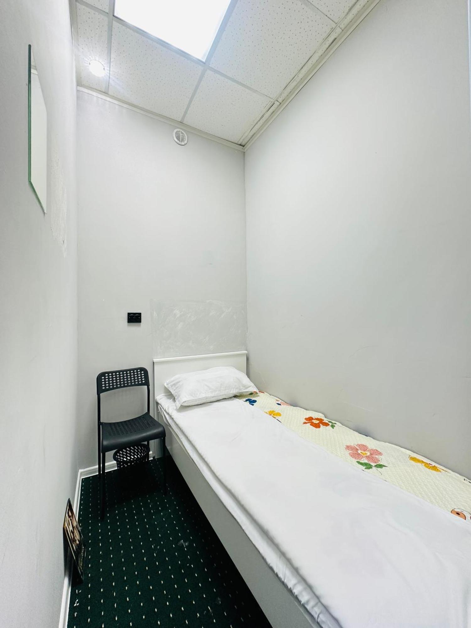 Center Capsule Hotel 알마티 외부 사진